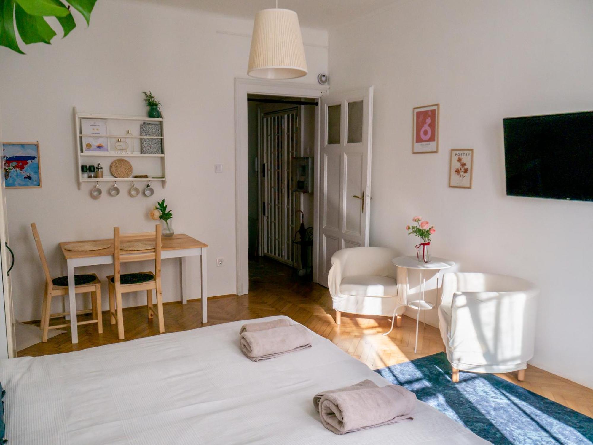 Quiet Apartment Near Buda Castle Budapest Exterior foto